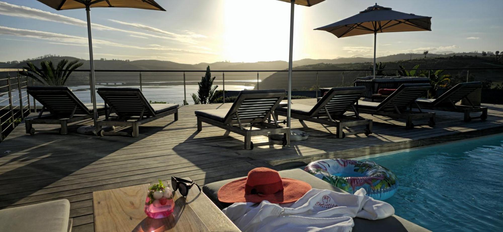 Elephant Hide Of Knysna Guest Lodge Exterior photo