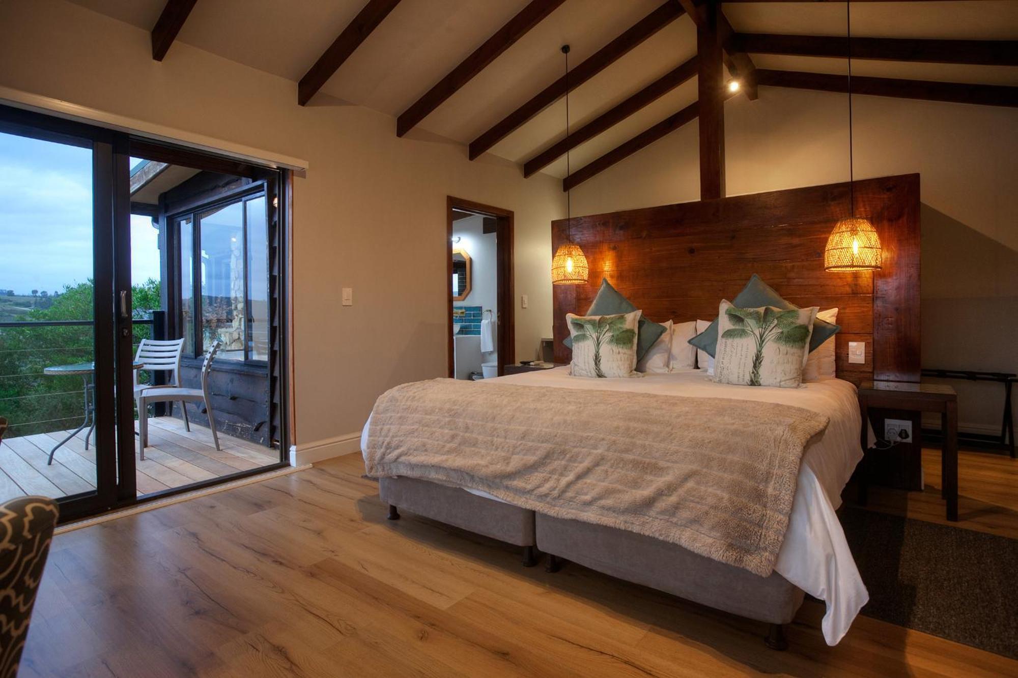 Elephant Hide Of Knysna Guest Lodge Exterior photo