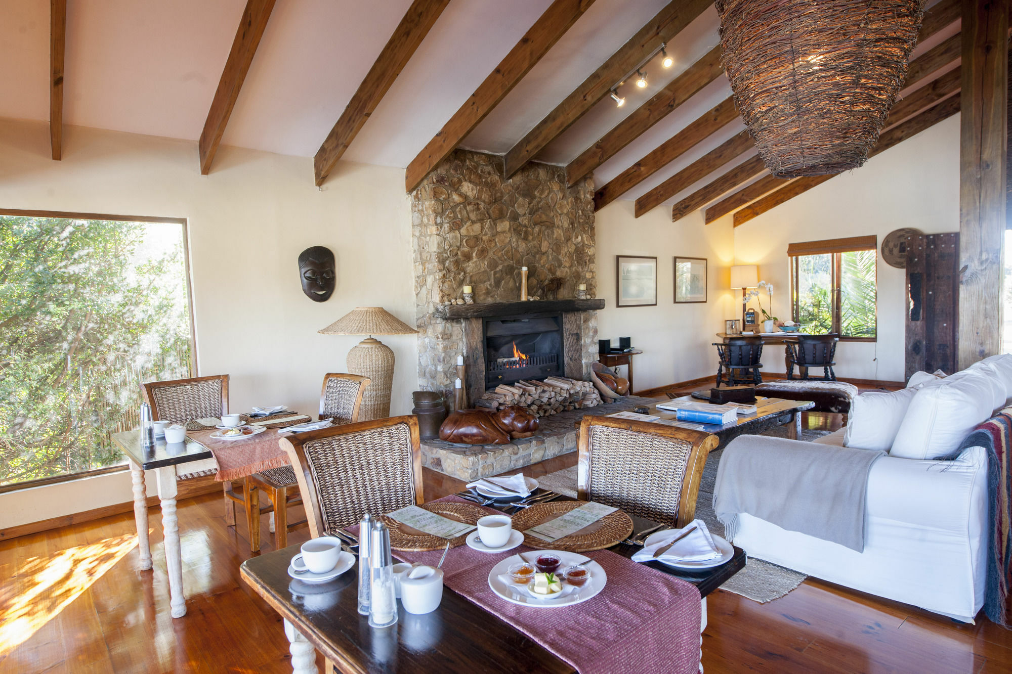 Elephant Hide Of Knysna Guest Lodge Exterior photo
